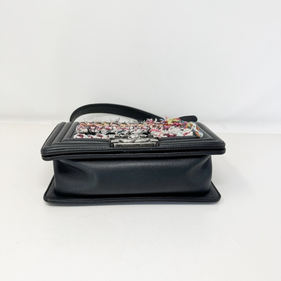 CHANEL MULTICOLOUR TWEED SMALL BOY BAG - Picture 4 of 10